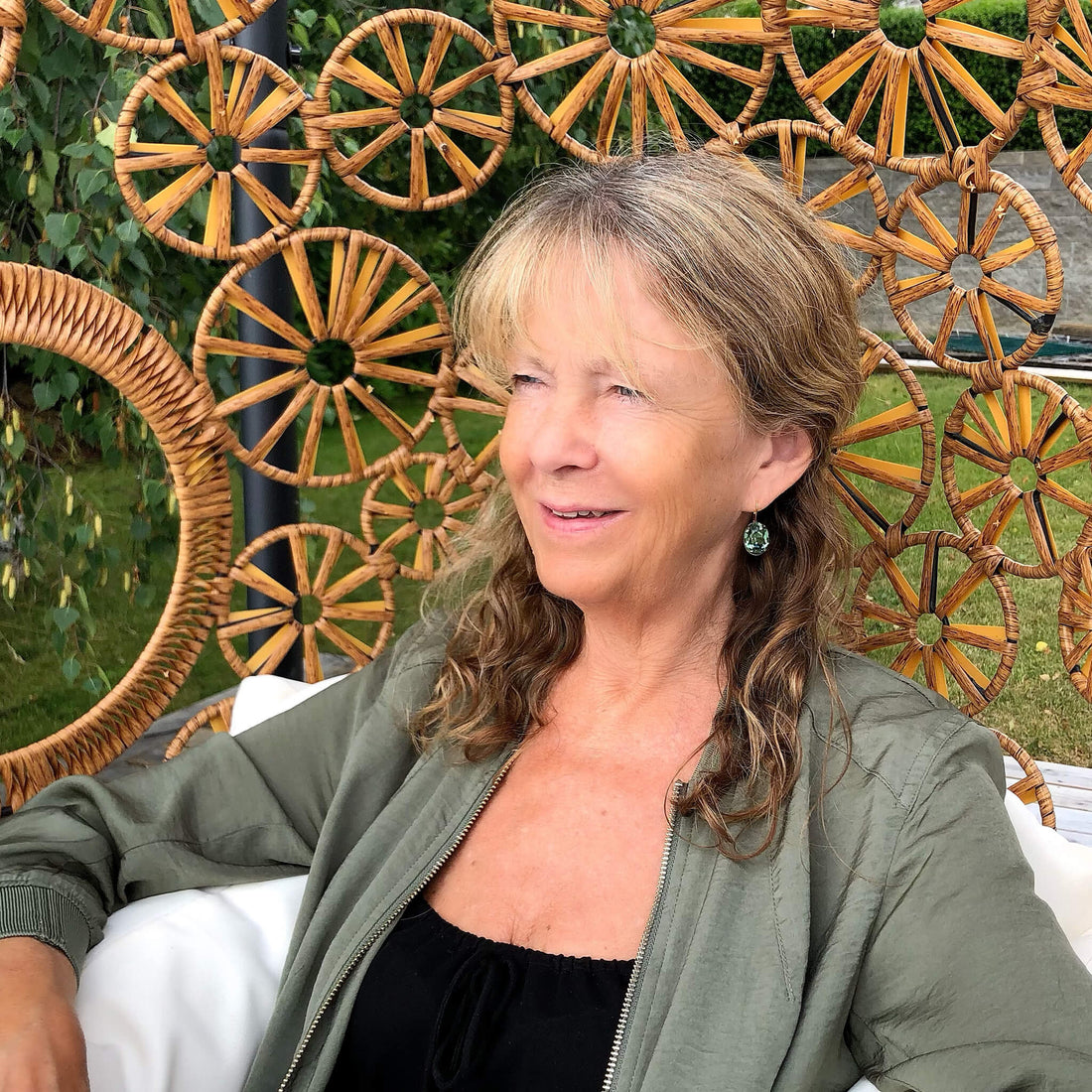 Victoria earrings inspiration