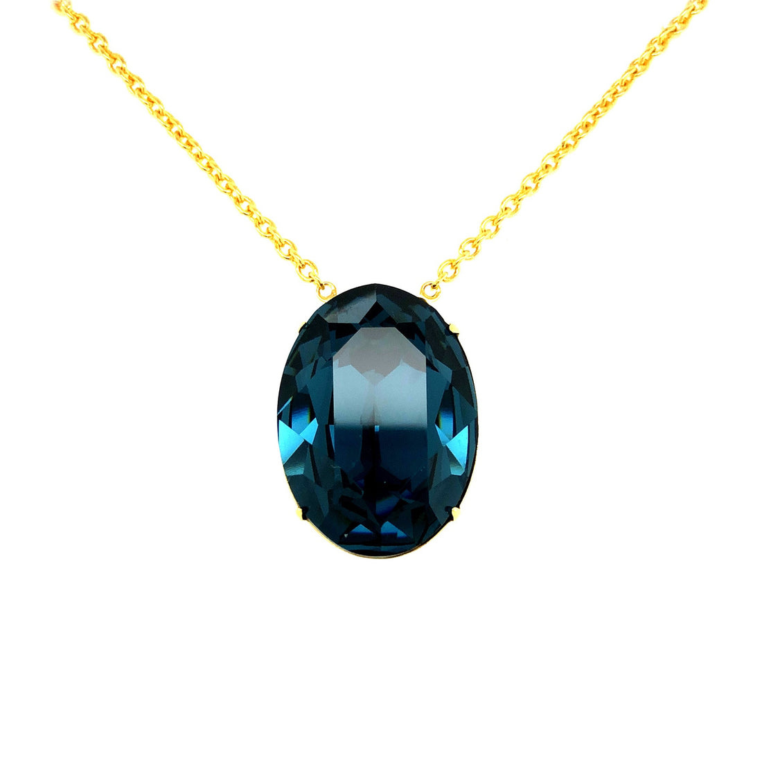 Victoria necklace, blu, from Scandinavia LoveNotes.